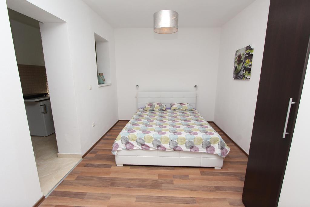 Apartments Horizont Rovinj Bagian luar foto