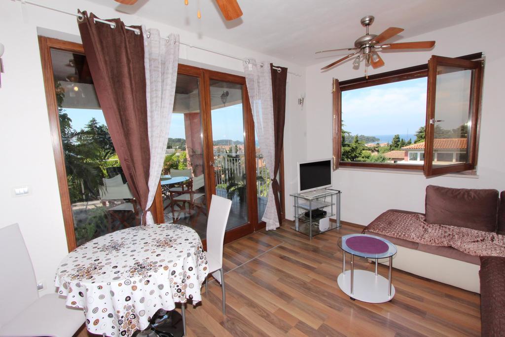 Apartments Horizont Rovinj Bagian luar foto