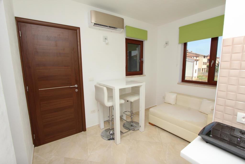 Apartments Horizont Rovinj Bagian luar foto